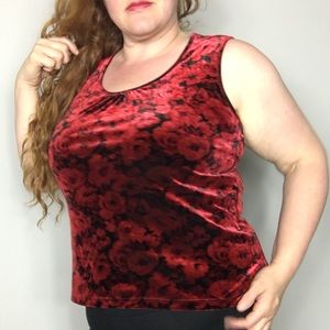 🌹Red Velvet Roses Vintage Plus Size Tank 🌹